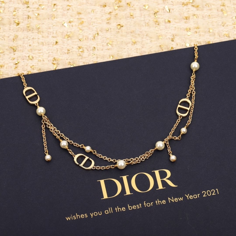 Christian Dior Earrings